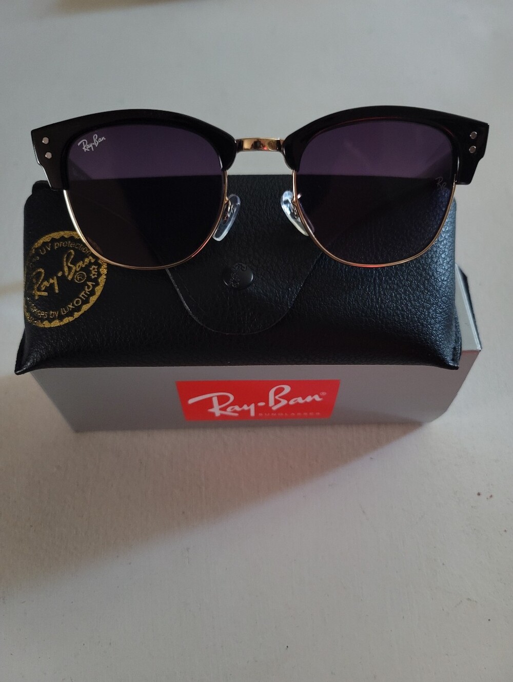 Ray-Ban Clubmaster Reverse Sunglasses - Picture 4 of 4